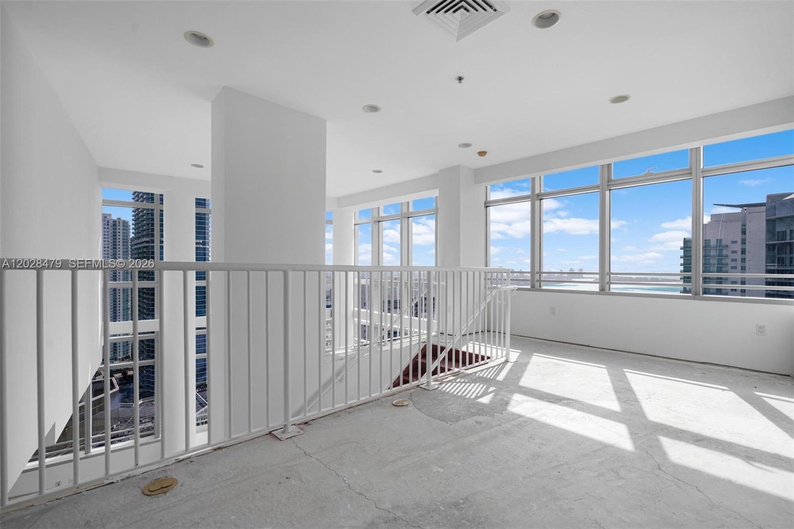 1395 Brickell Ave # 3410