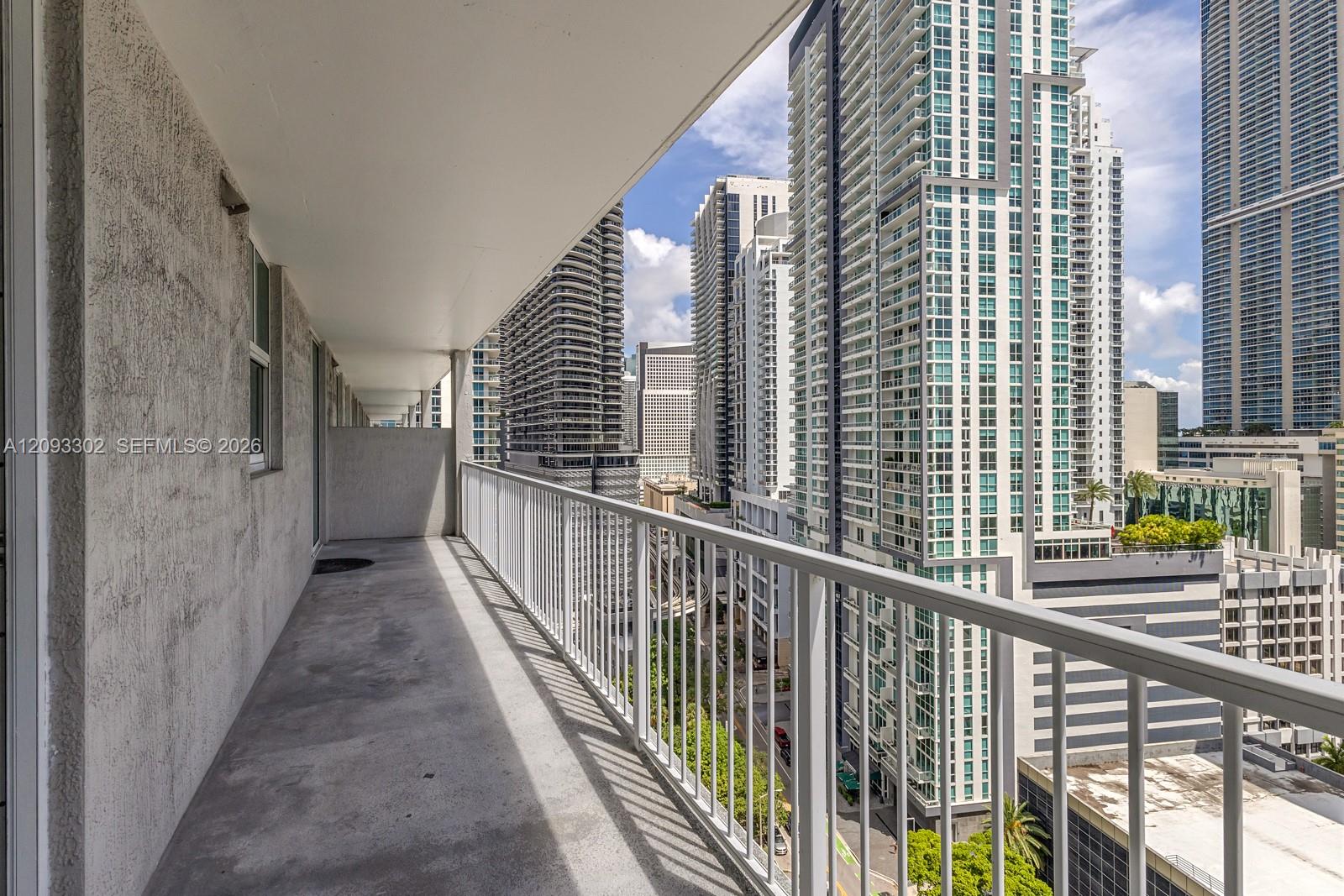 1250 S Miami Ave Unit: 1806