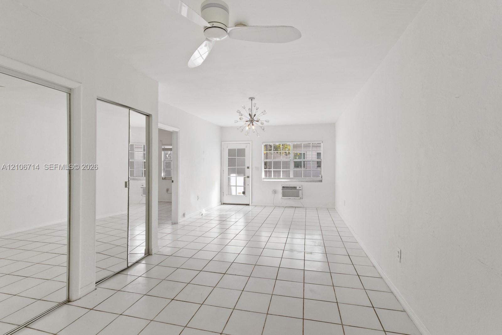 1611 West Ave # 15