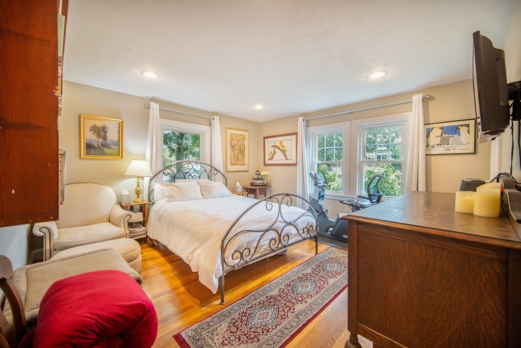 141 Whiting Ave