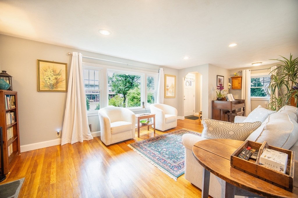 141 Whiting Ave