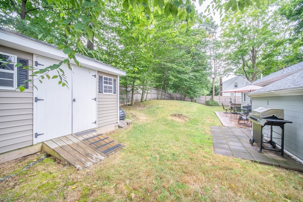 141 Whiting Ave
