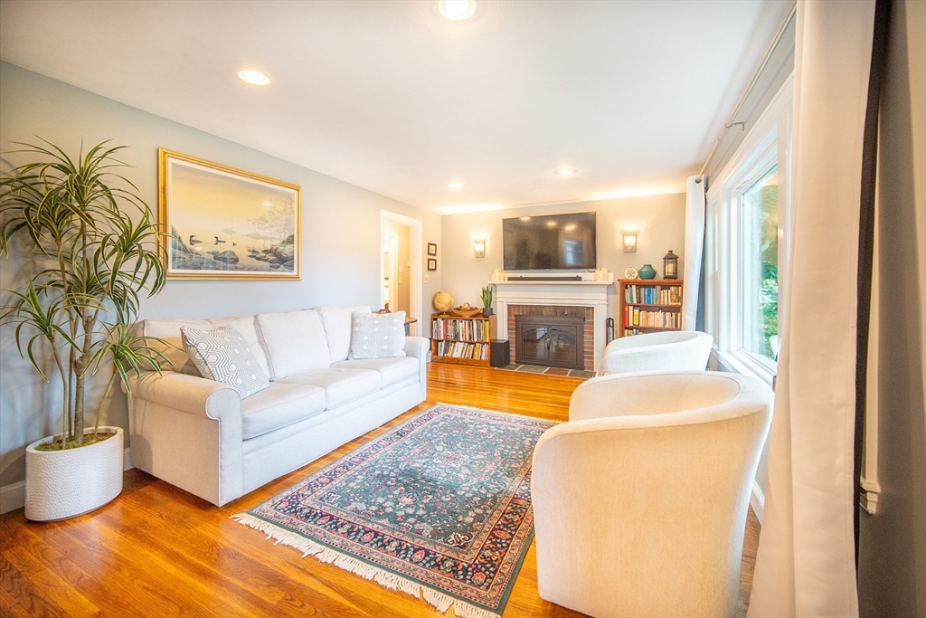 141 Whiting Ave