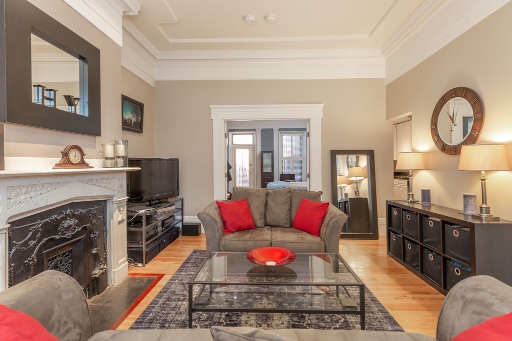 439 Shawmut Avenue # 2