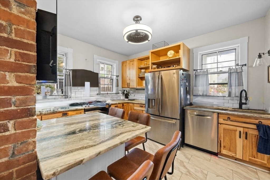 49 Fayette St # 1