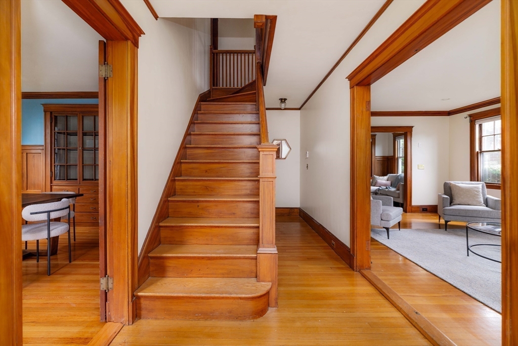 32 Castleton Street
