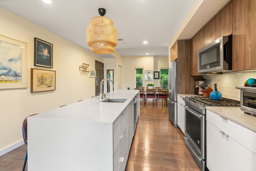 155 Hyde Park Ave # 155A