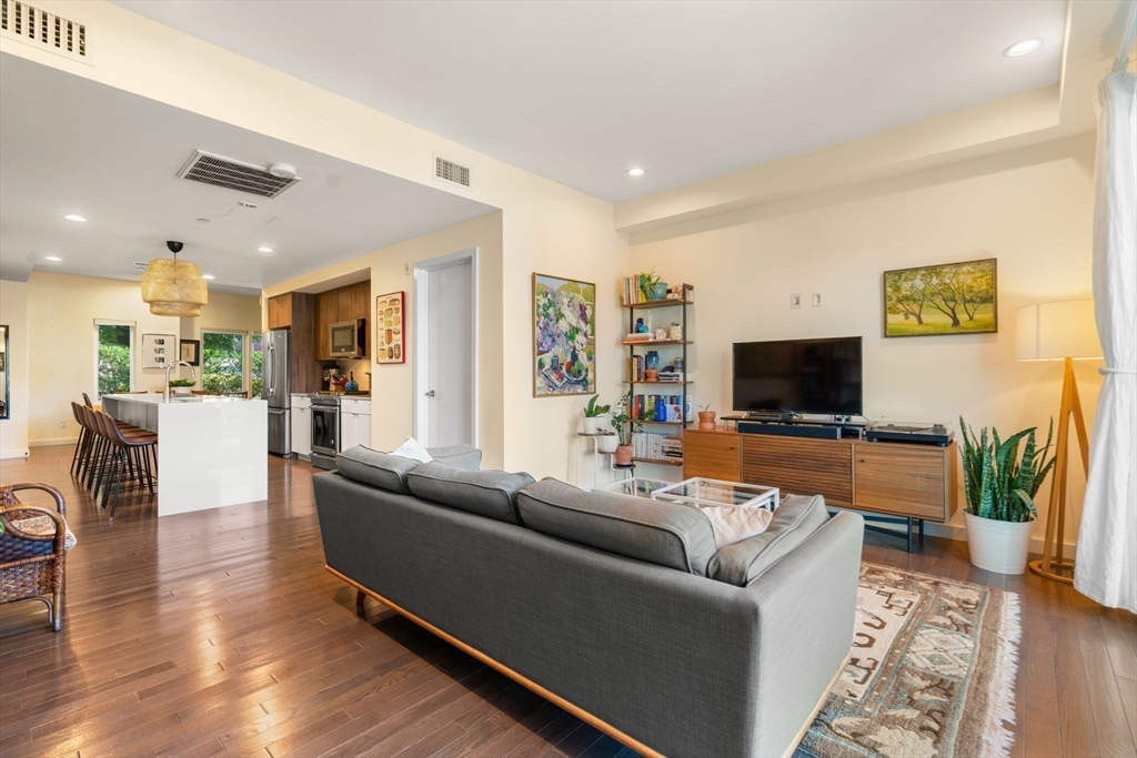 155 Hyde Park Ave # 155A
