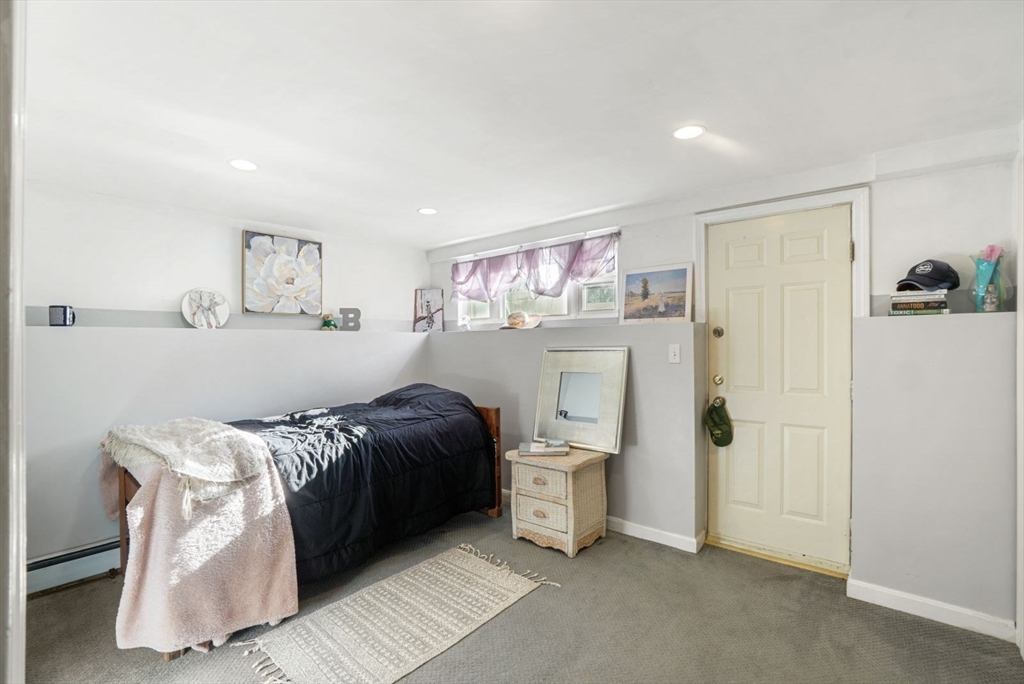 5 Headland Way