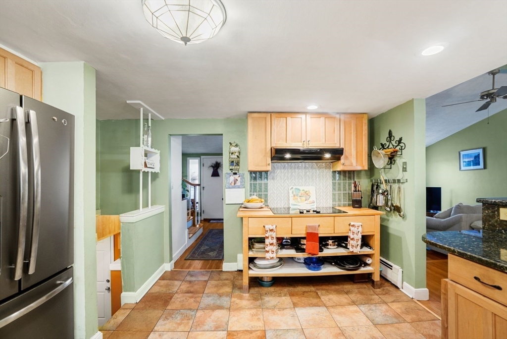 5 Headland Way
