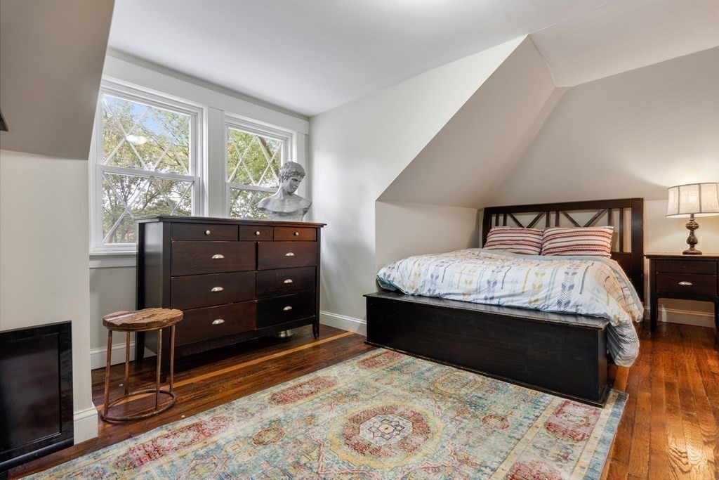 355 Vfw Pkwy # 2