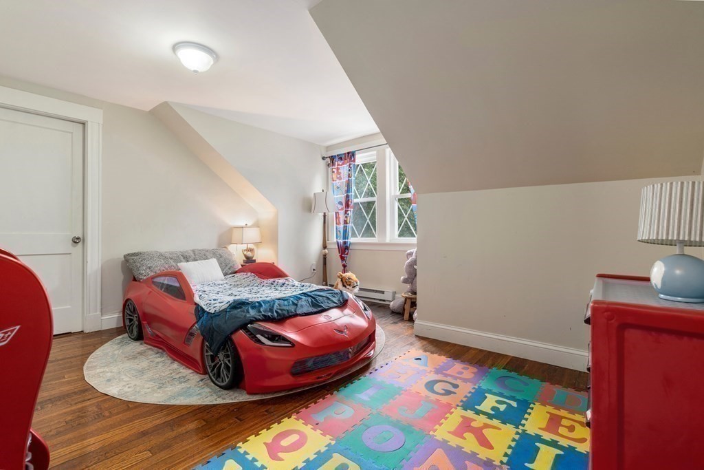 355 Vfw Pkwy # 2