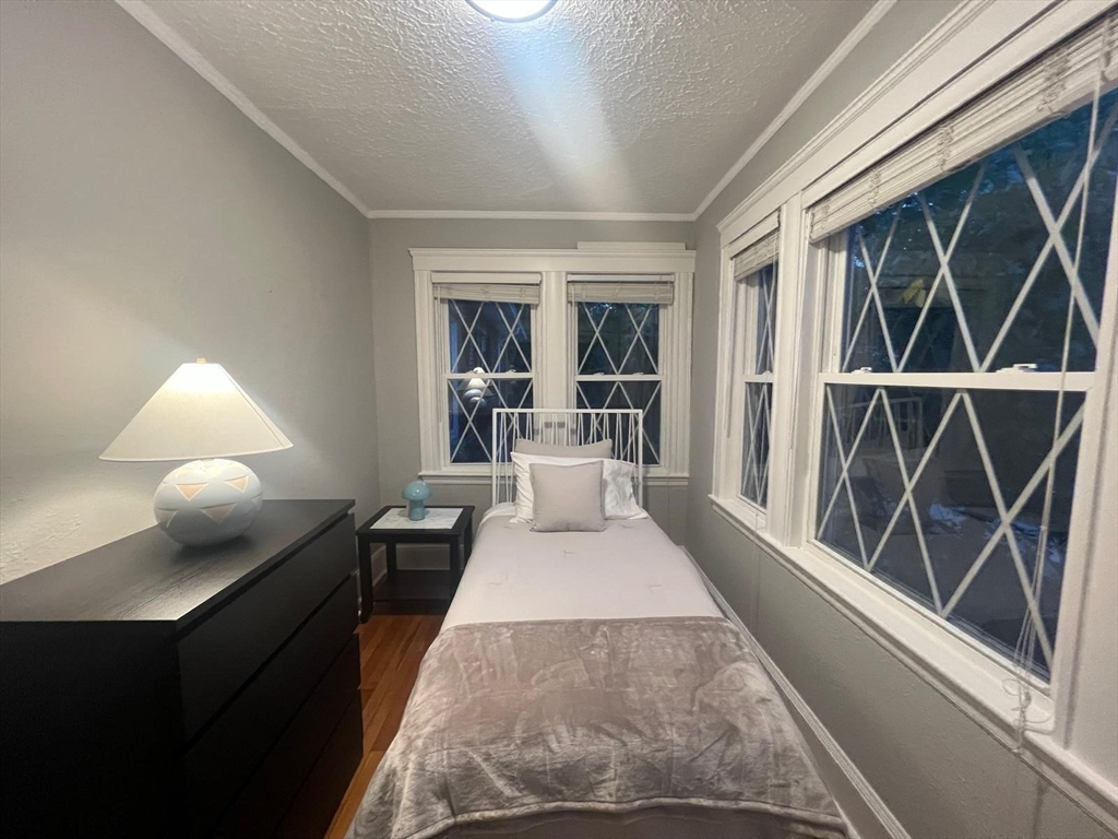 355 Vfw Pkwy # 2