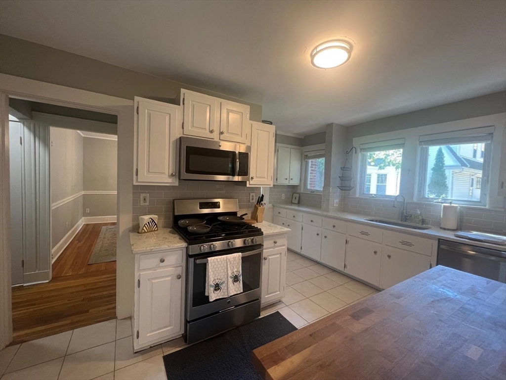 355 Vfw Pkwy # 2