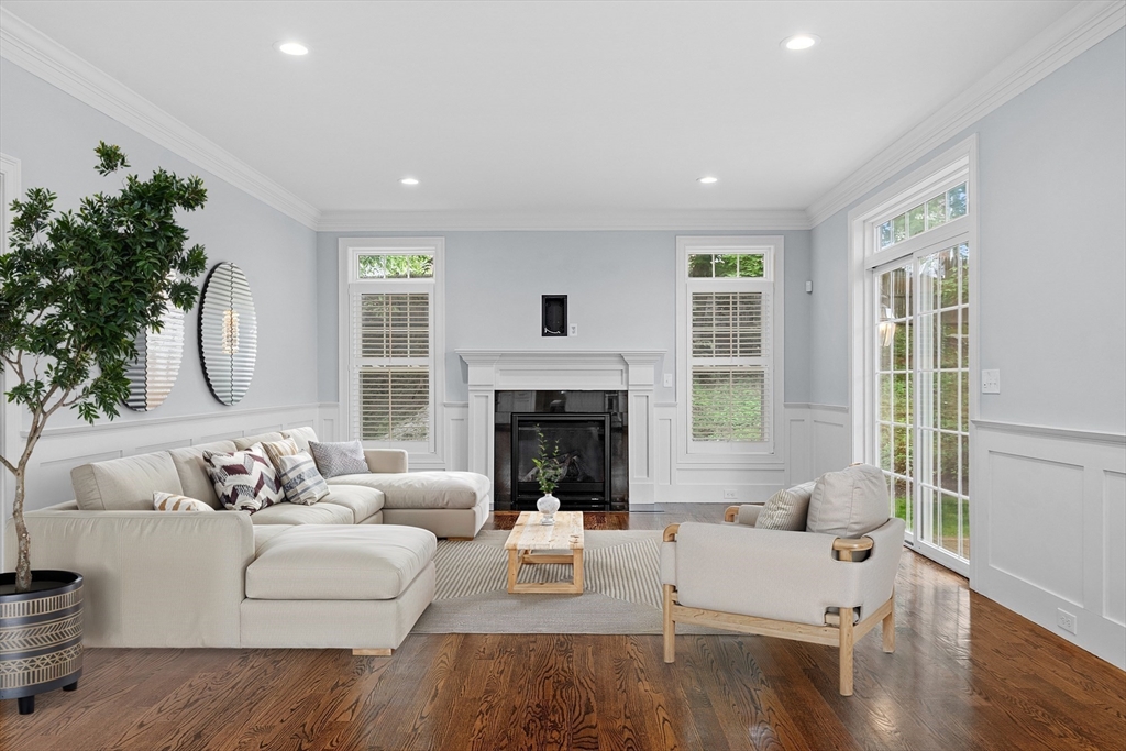 22 Willow Park
