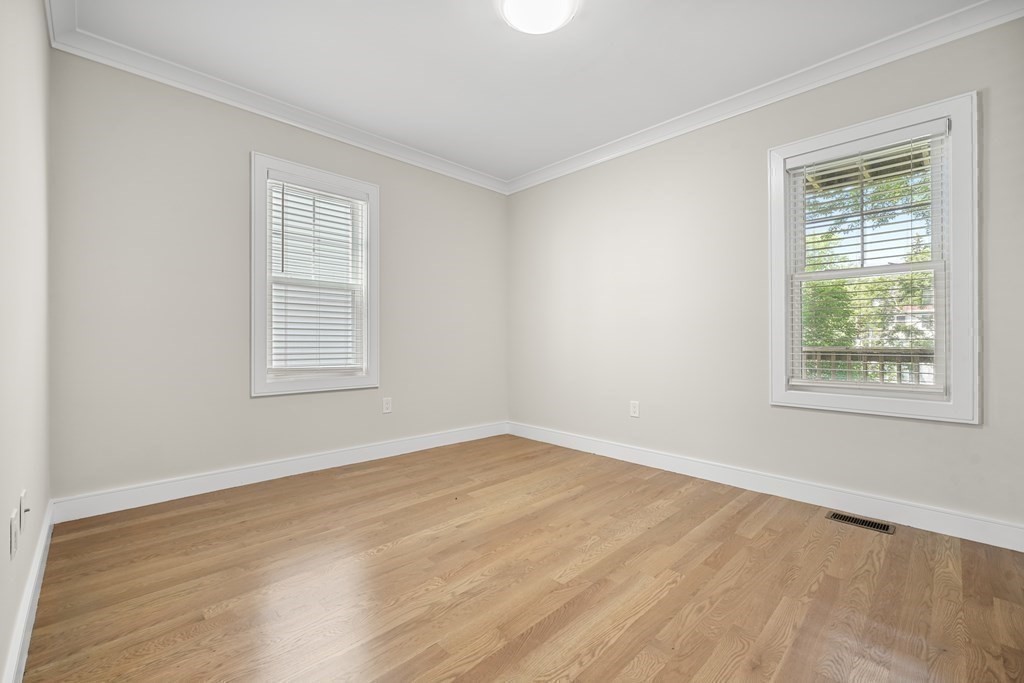 44 Iffley Road # 3 Unit: #3