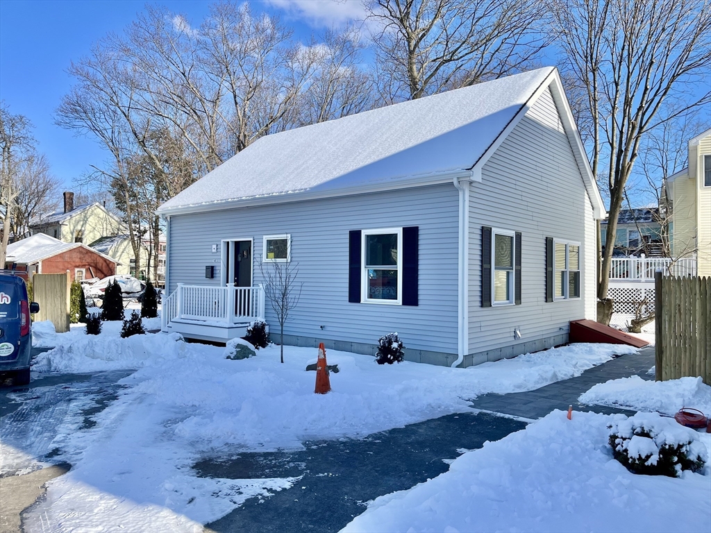 140 Arlington St # 3