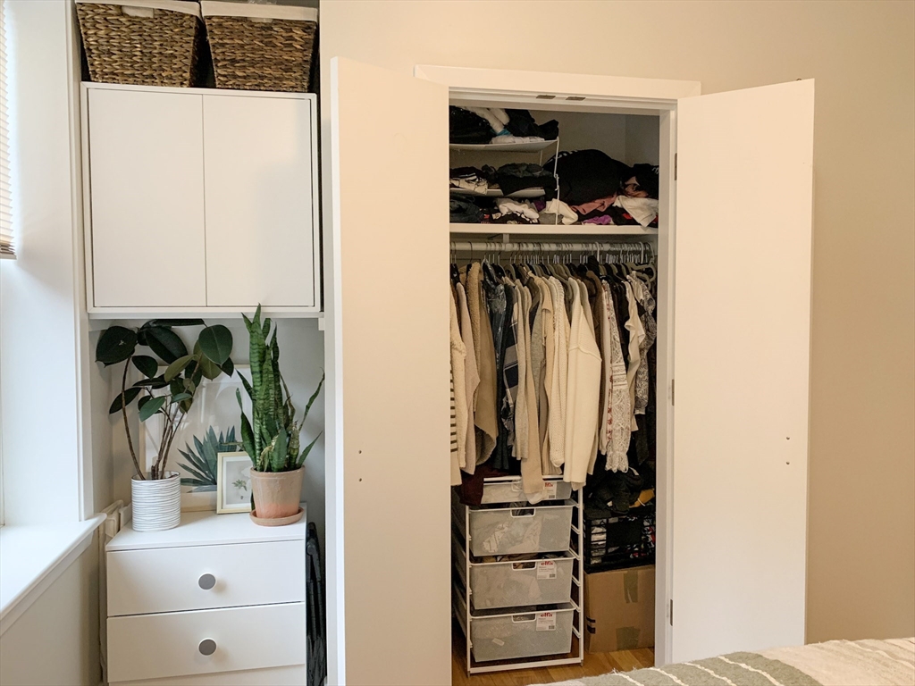 33 Anderson Street # 6