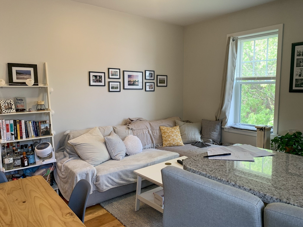 33 Anderson Street # 6