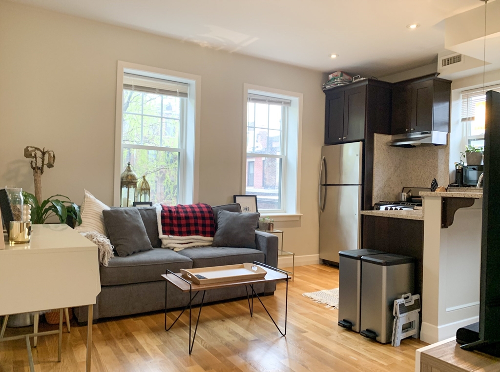 33 Anderson Street # 6