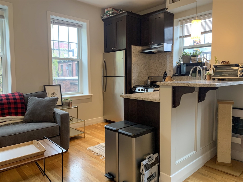 33 Anderson Street # 6