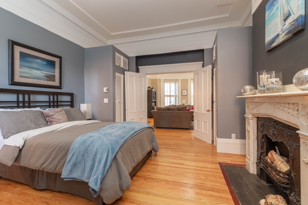439 Shawmut Ave # 2