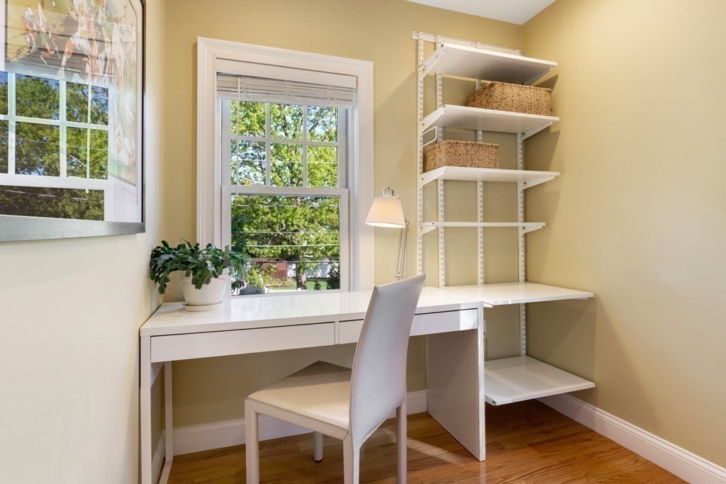 8 Arapahoe Rd Unit: -