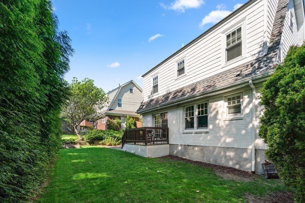 8 Arapahoe Rd Unit: -