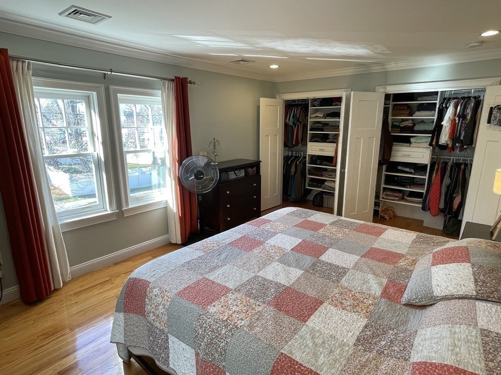 8 Arapahoe Rd Unit: -