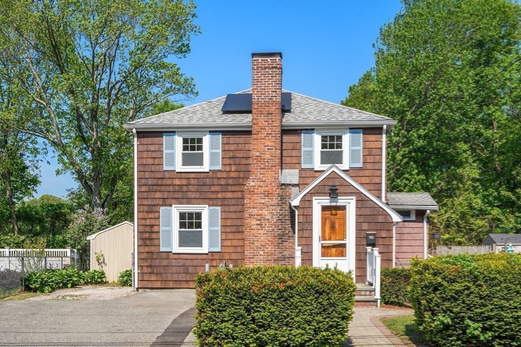 17 Myopia Road