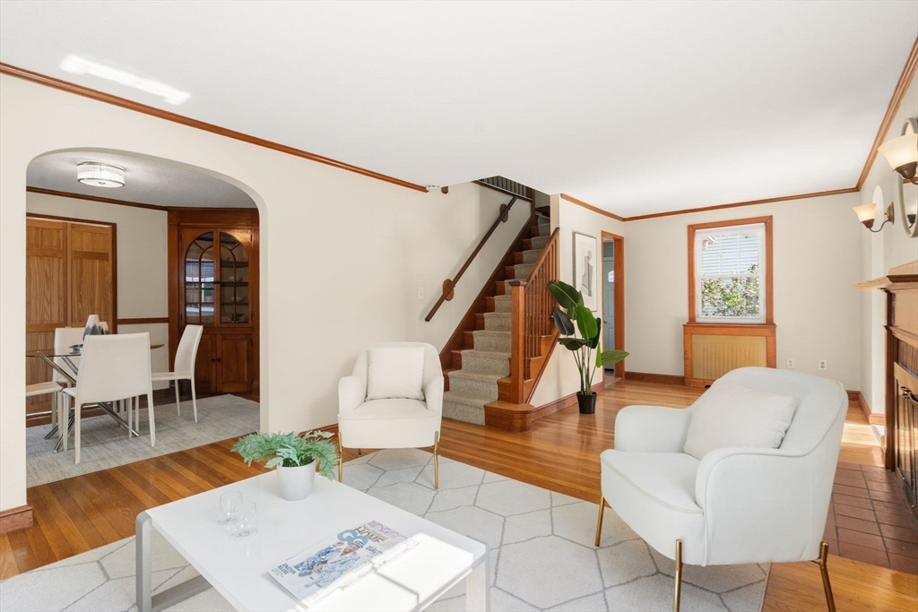 17 Myopia Road