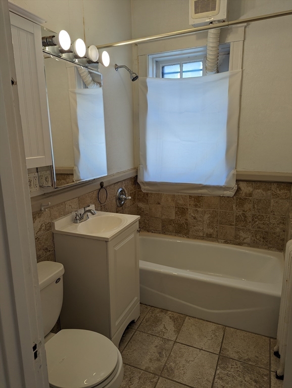 108 Washington St # 9