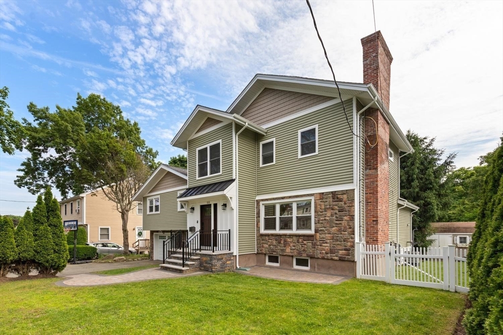 155 Adams Ave