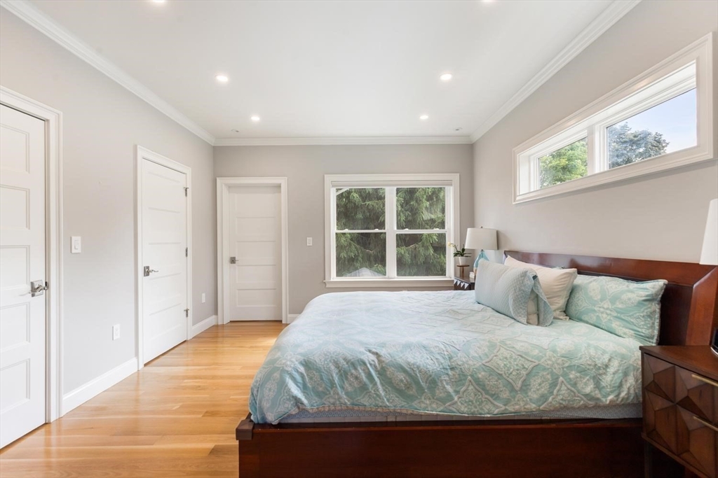 155 Adams Ave