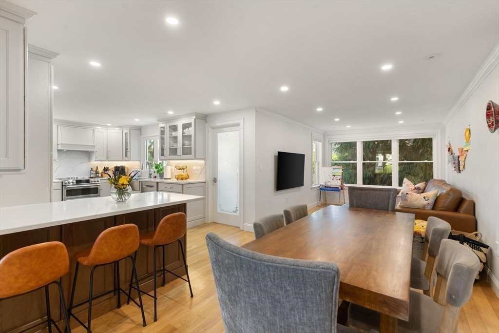 155 Adams Ave