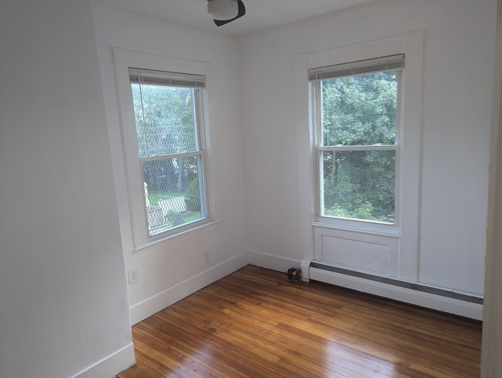 9A Ellis St # 9A