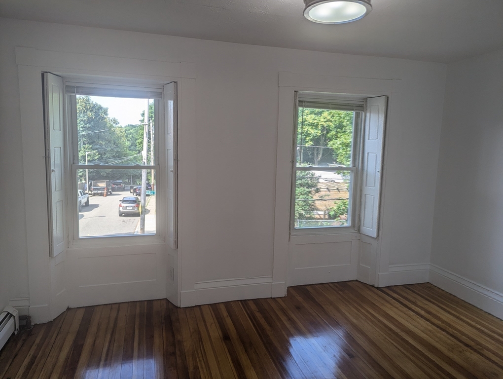 9A Ellis St # 9A