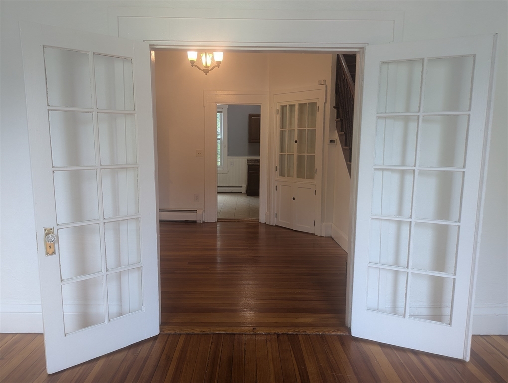 9A Ellis St # 9A