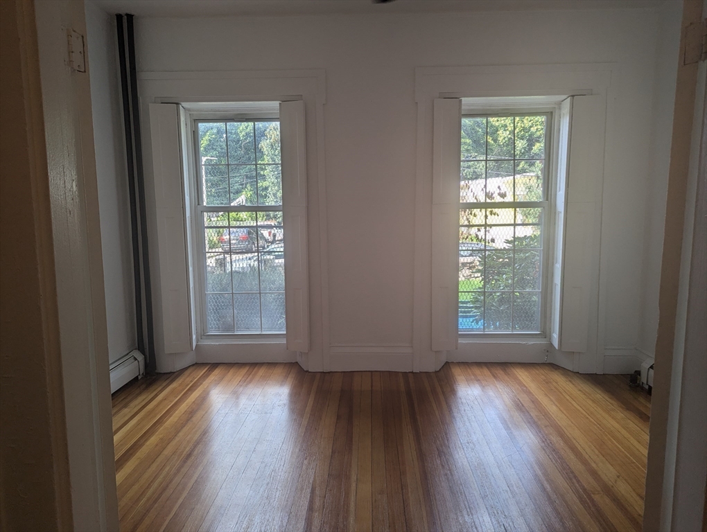 9A Ellis St # 9A