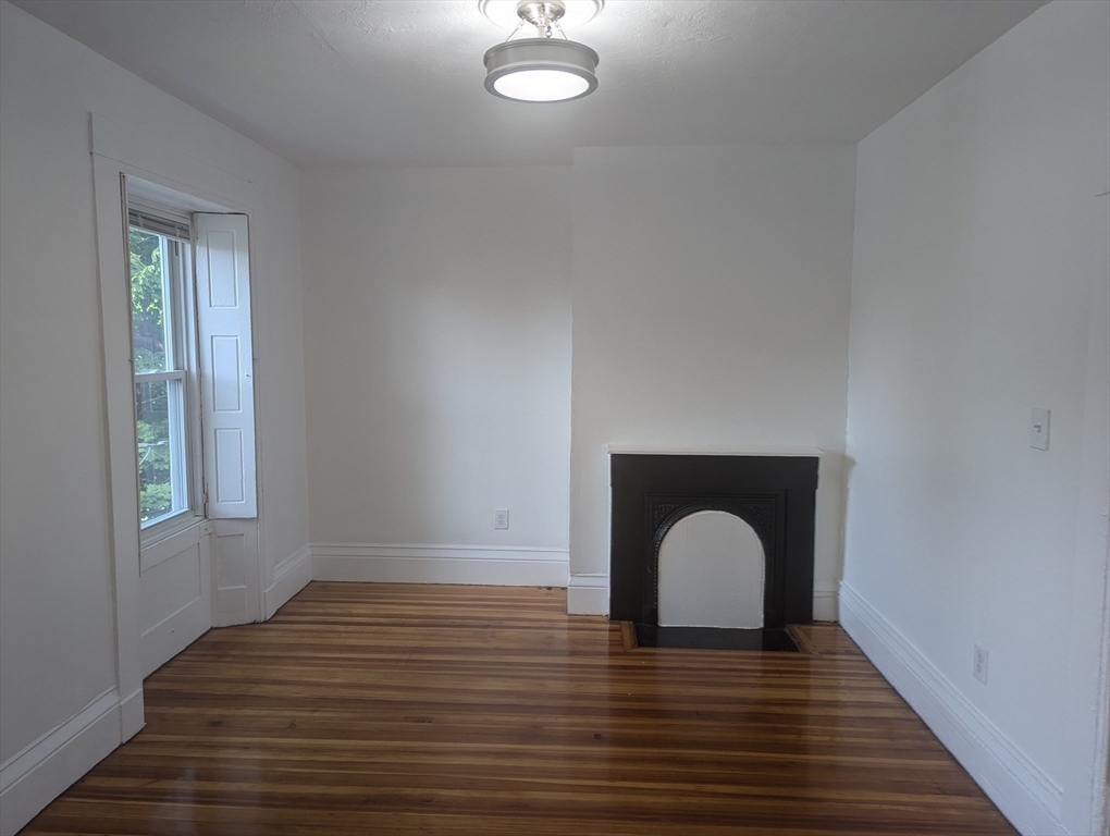 9A Ellis St # 9A