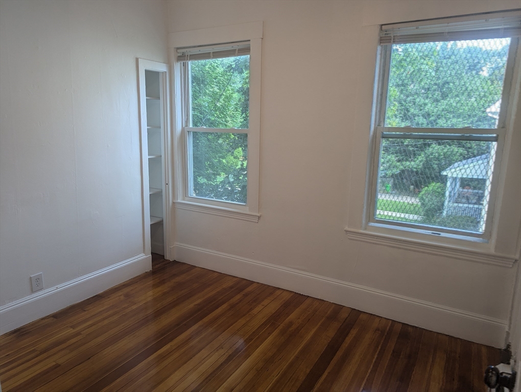 9A Ellis St # 9A
