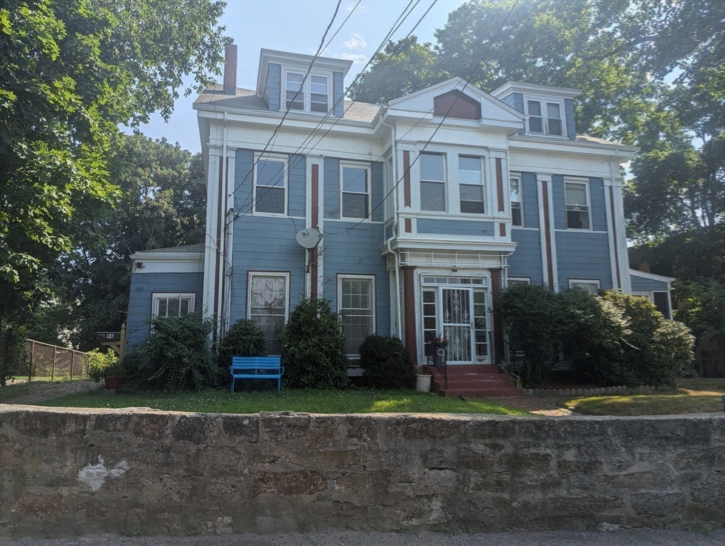 9A Ellis St # 9A