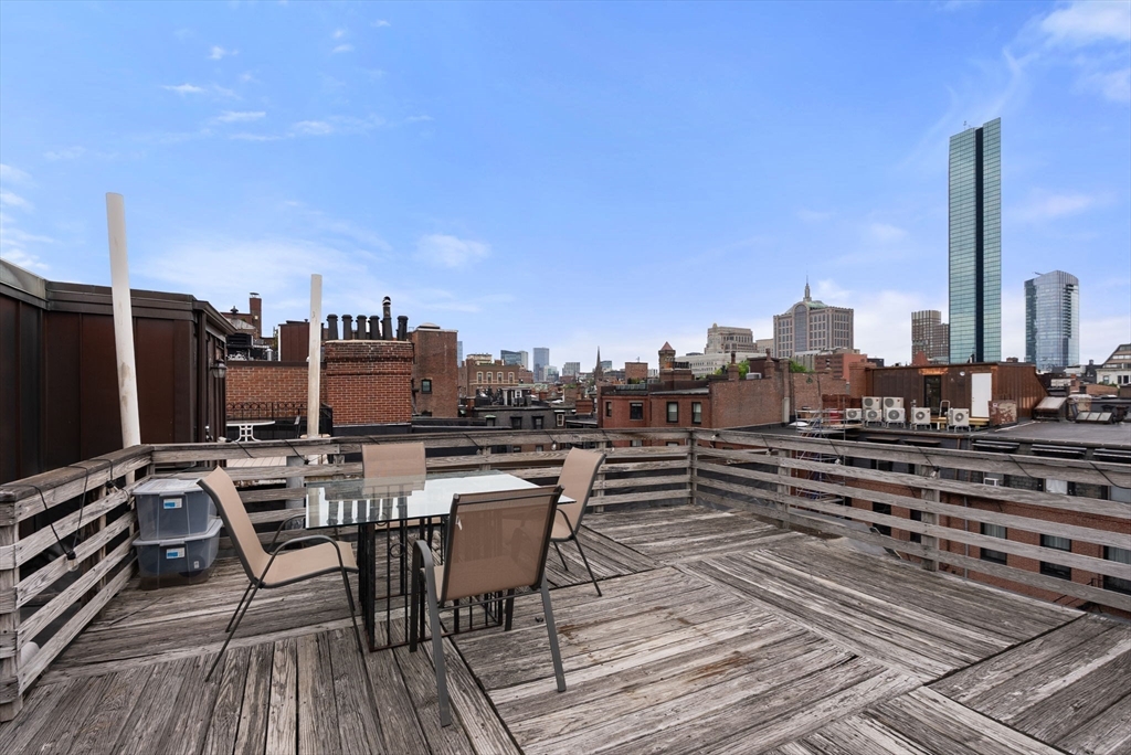 277 Beacon St # 1A
