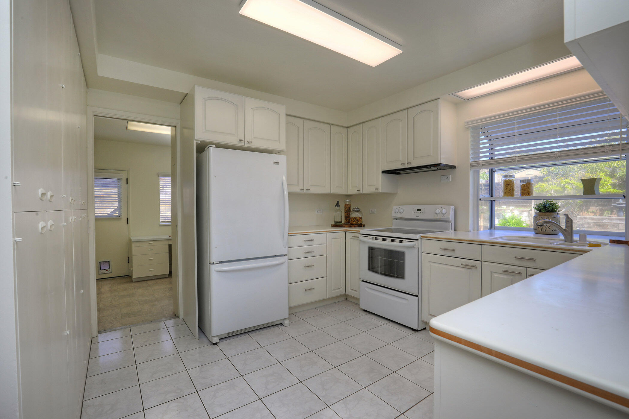 6124 Craigmont Drive