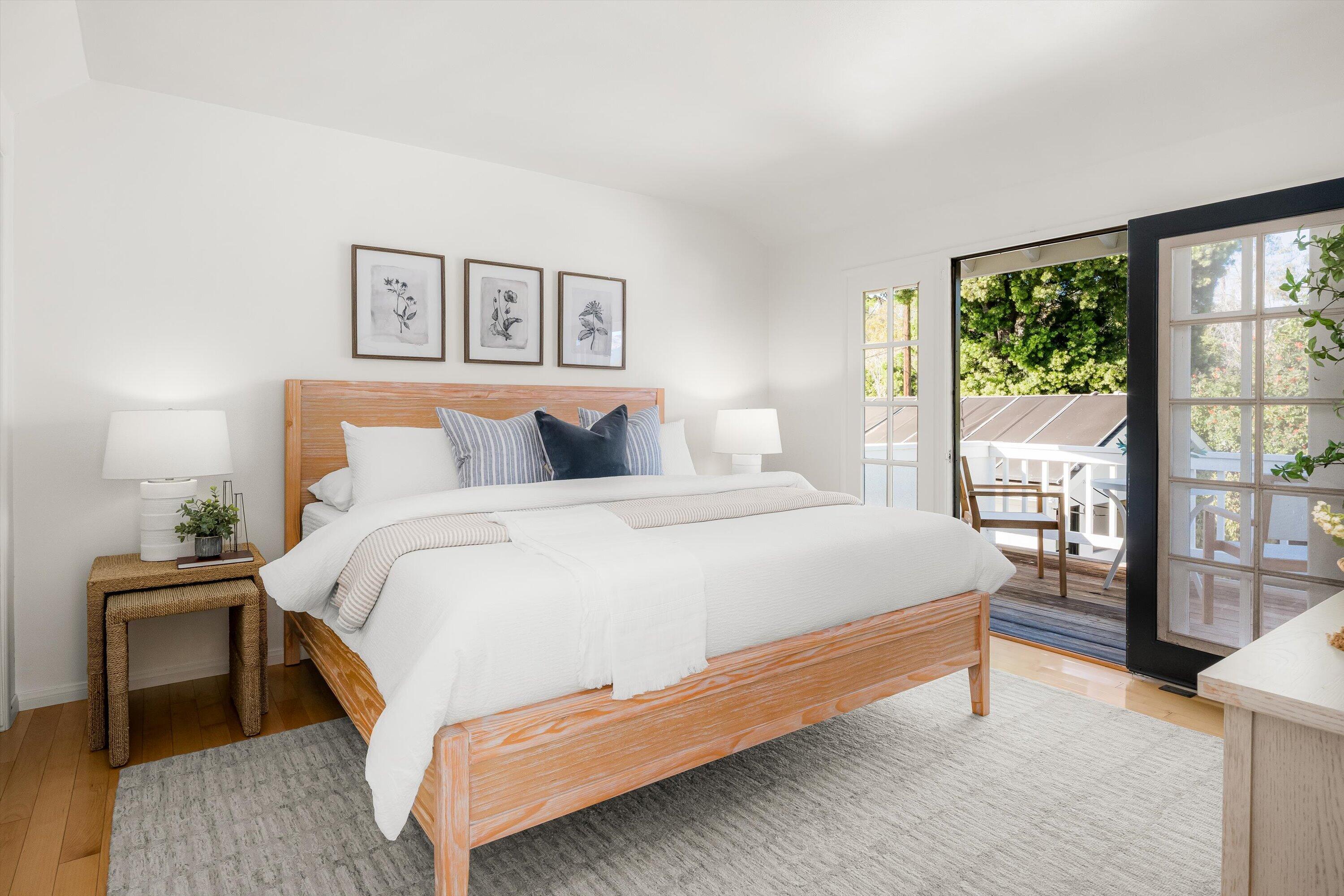 5308 University Drive