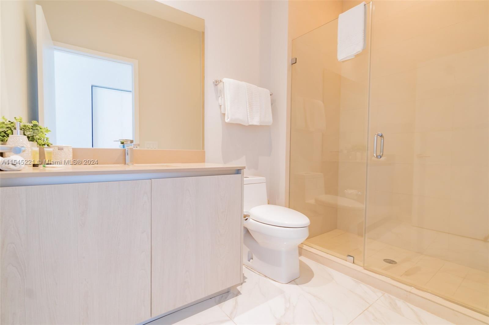 4111 S Ocean Dr Unit: UPH1