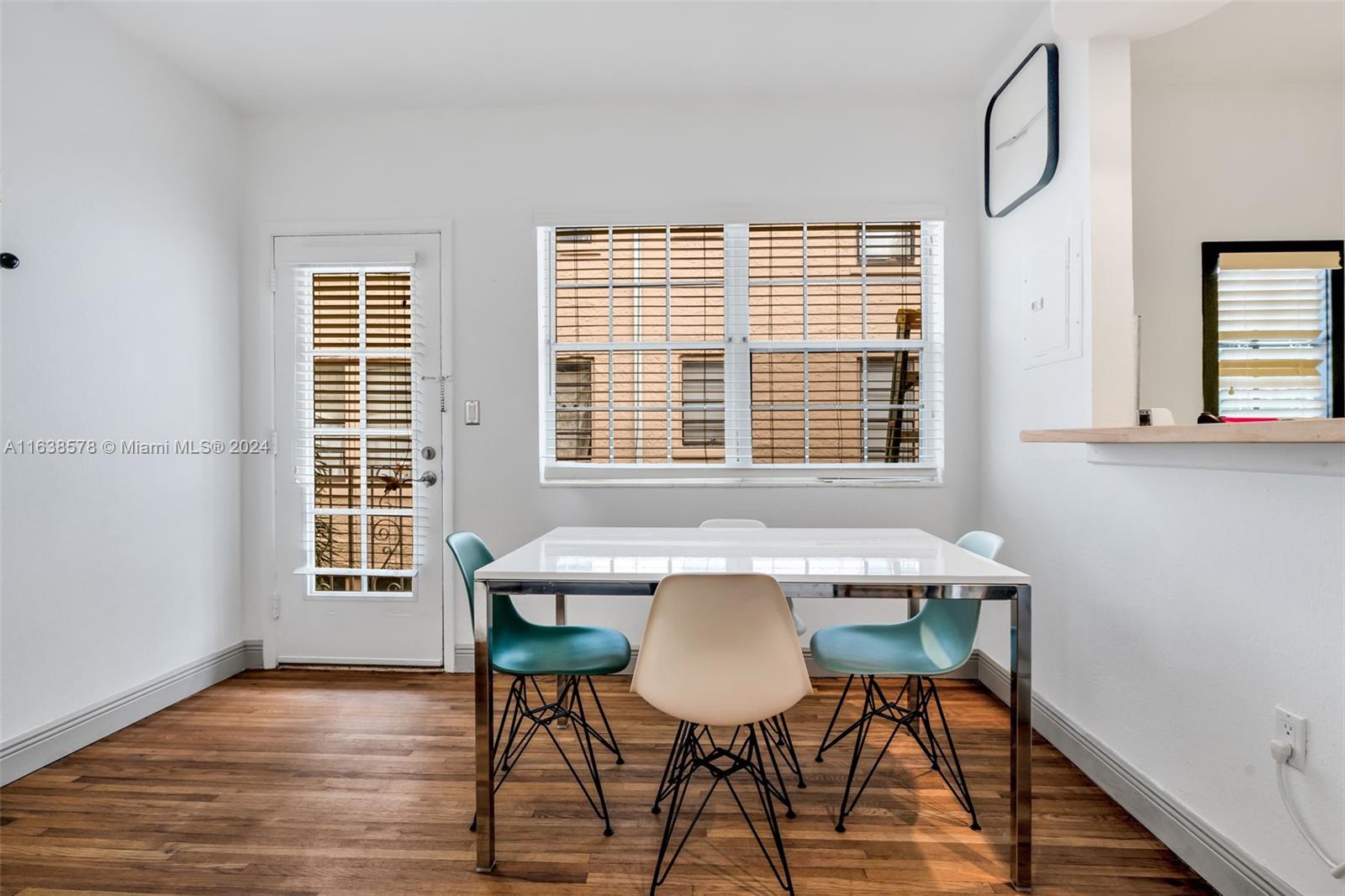 1551 Michigan Ave # 12