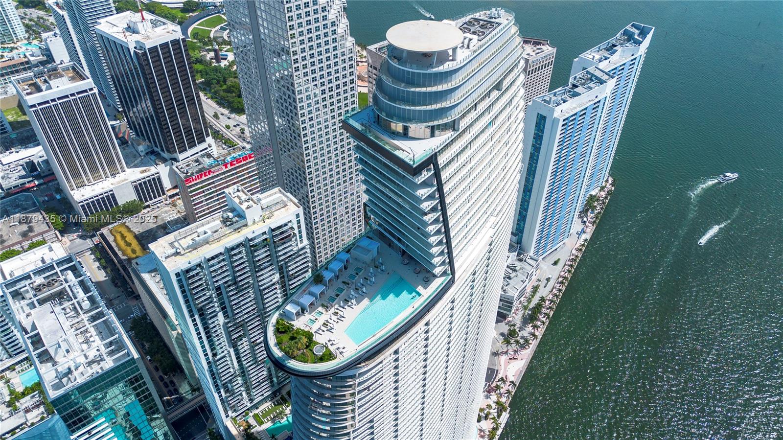 300 Biscayne Blvd Way # 2205