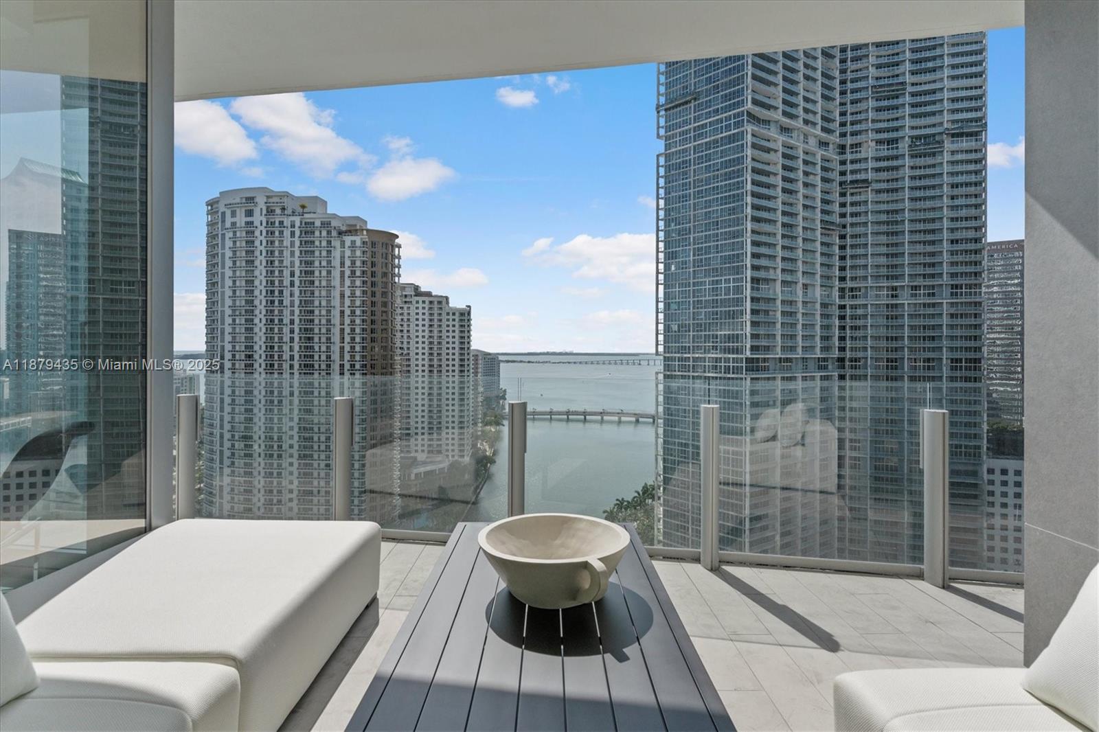 300 Biscayne Blvd Way # 2205