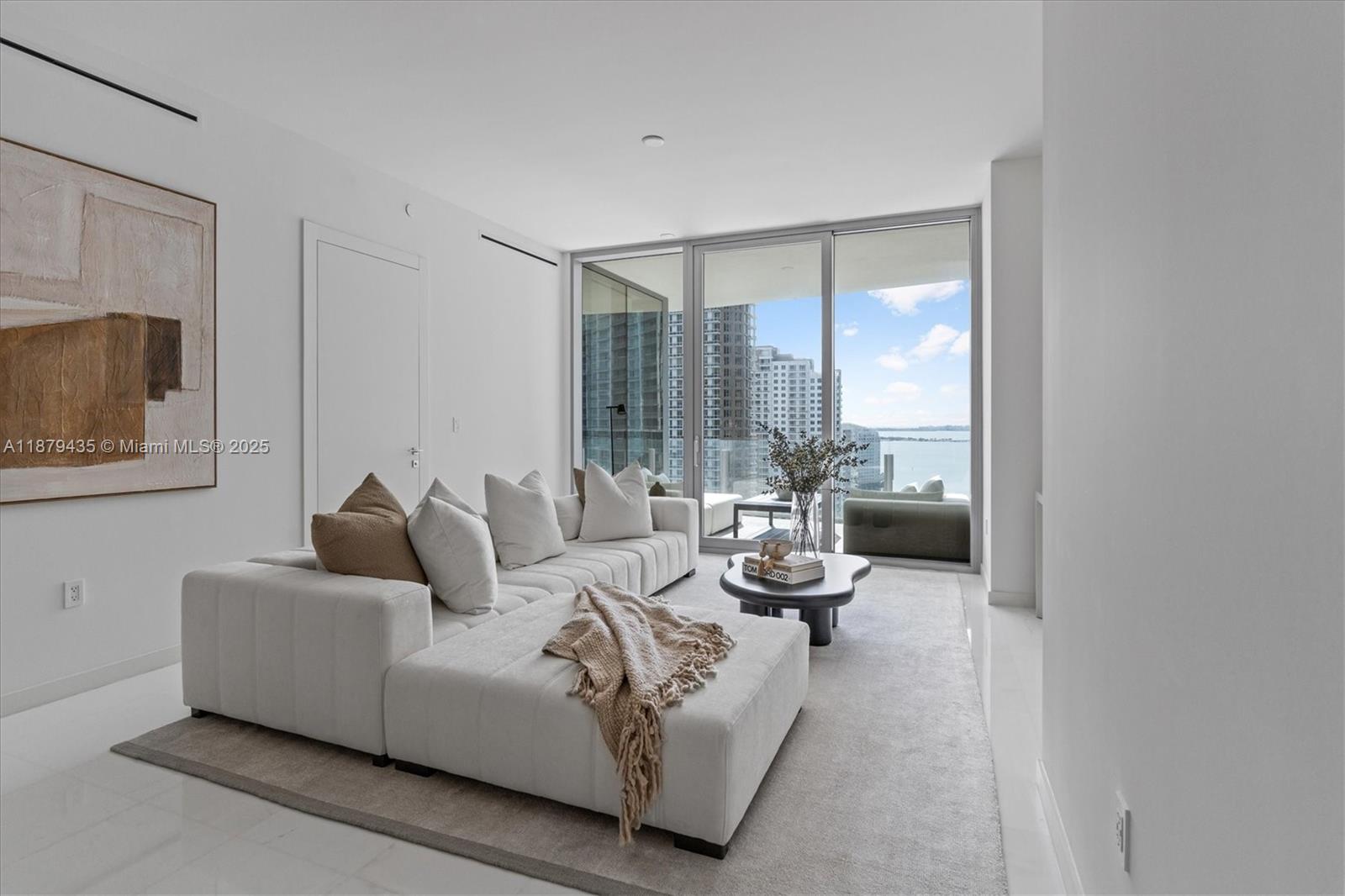 300 Biscayne Blvd Way # 2205